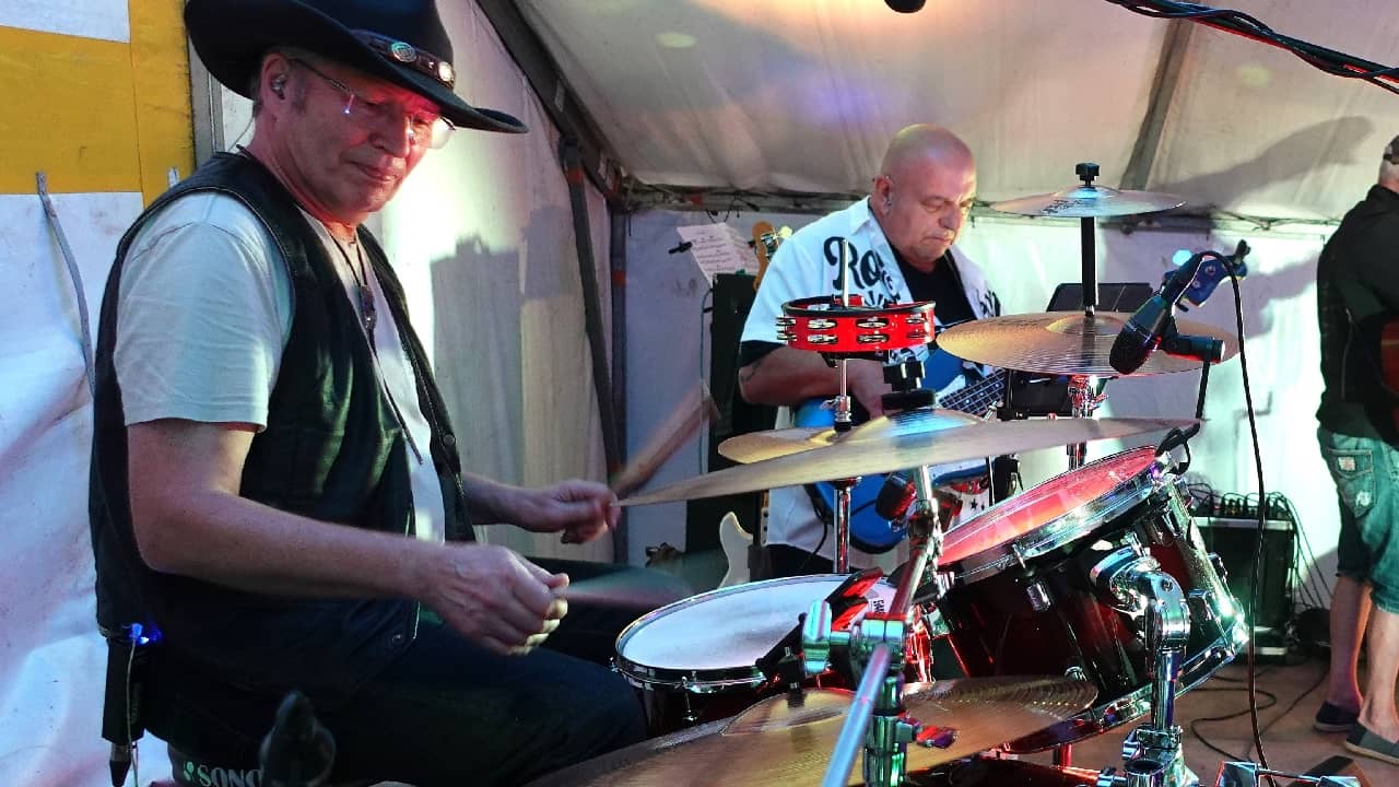 Rockin' Chairs aux Estivales de Dordives (45) - photo Eric Caumes