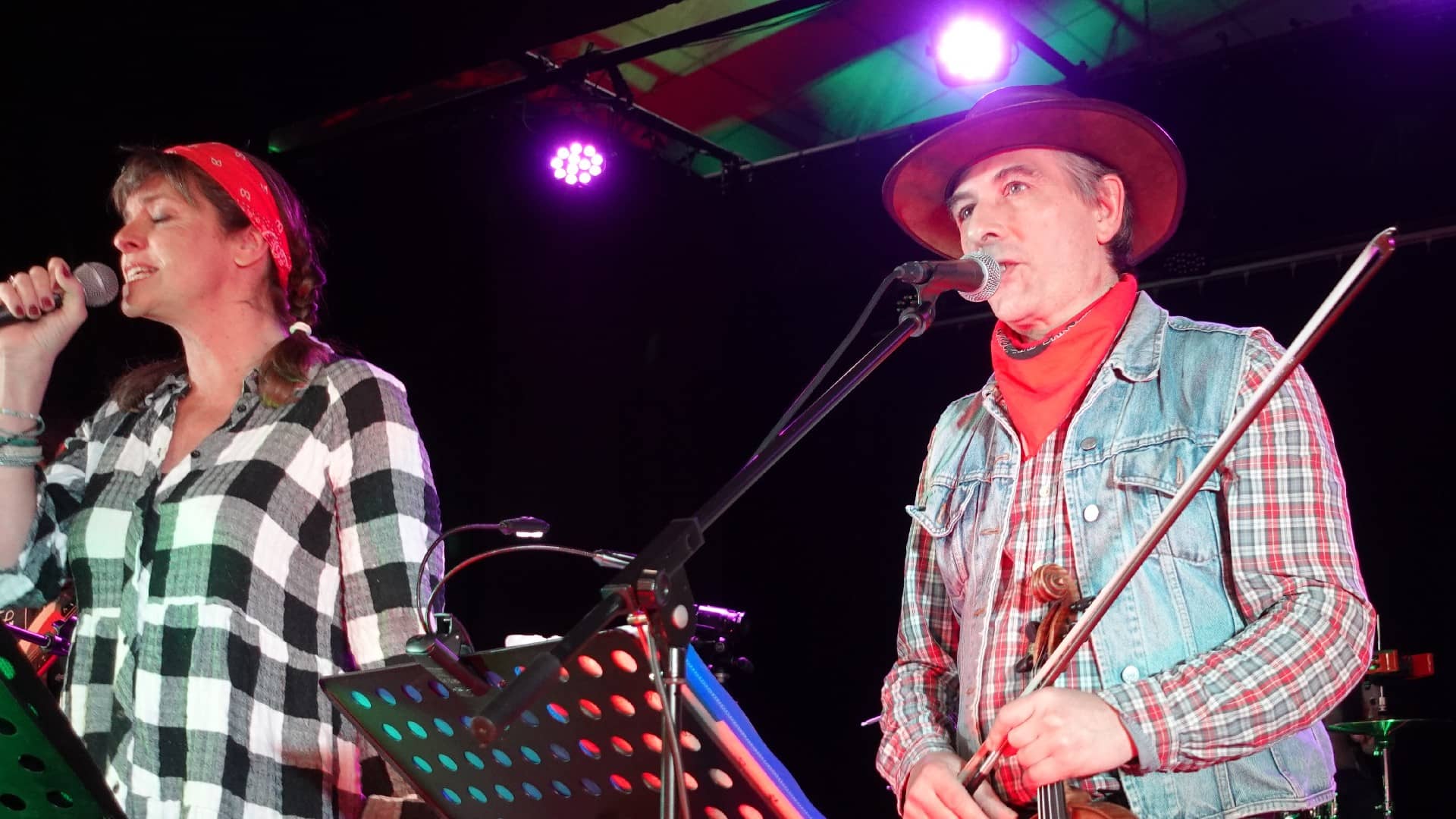 Rockin' Chairs chez les Cowboy Hat Dancers - Plaisir (78) - Photo Eric Caumes