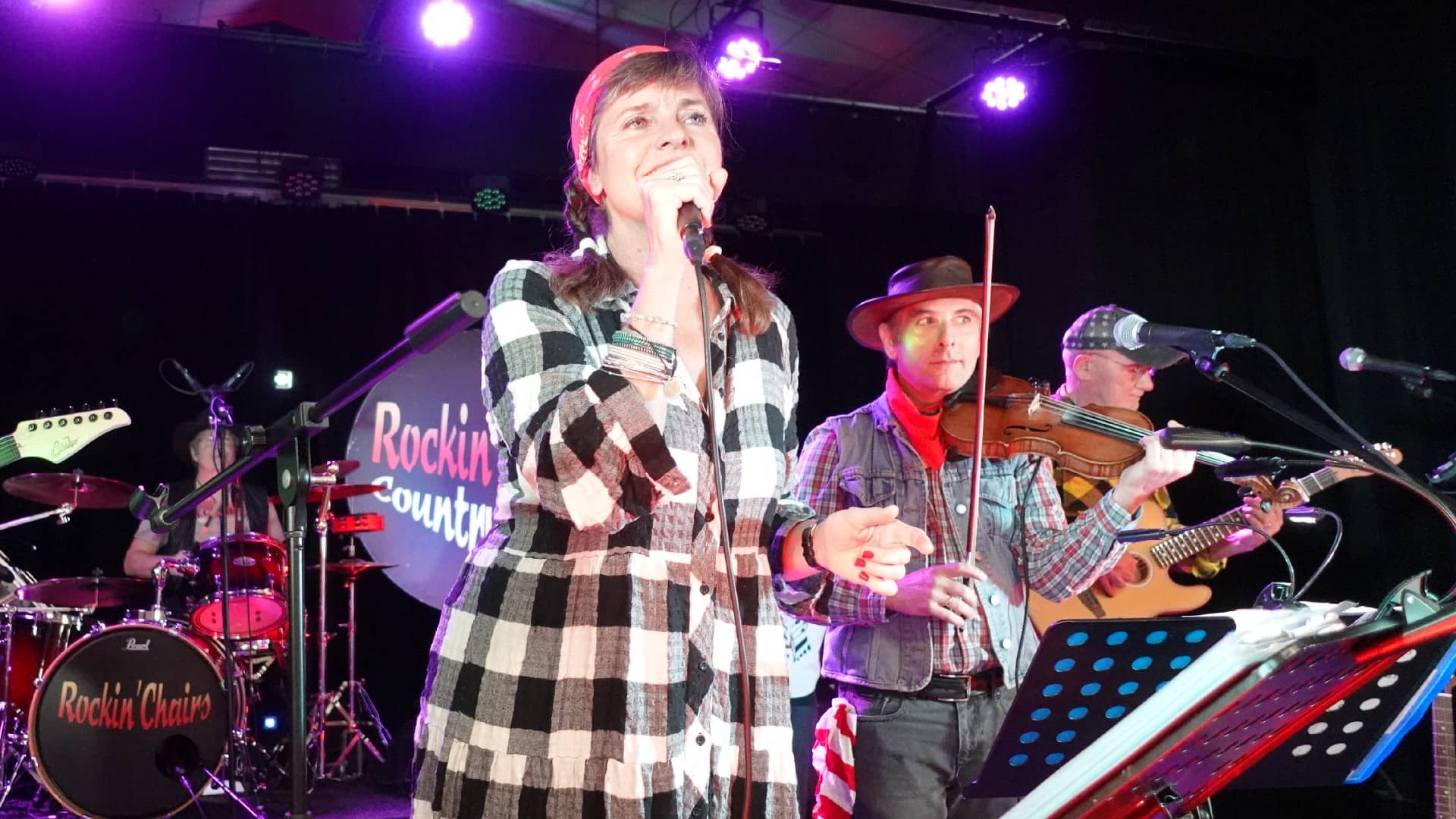 Rockin' Chairs chez les Cowboy Hat Dancers - Plaisir (78) - Photo Eric Caumes