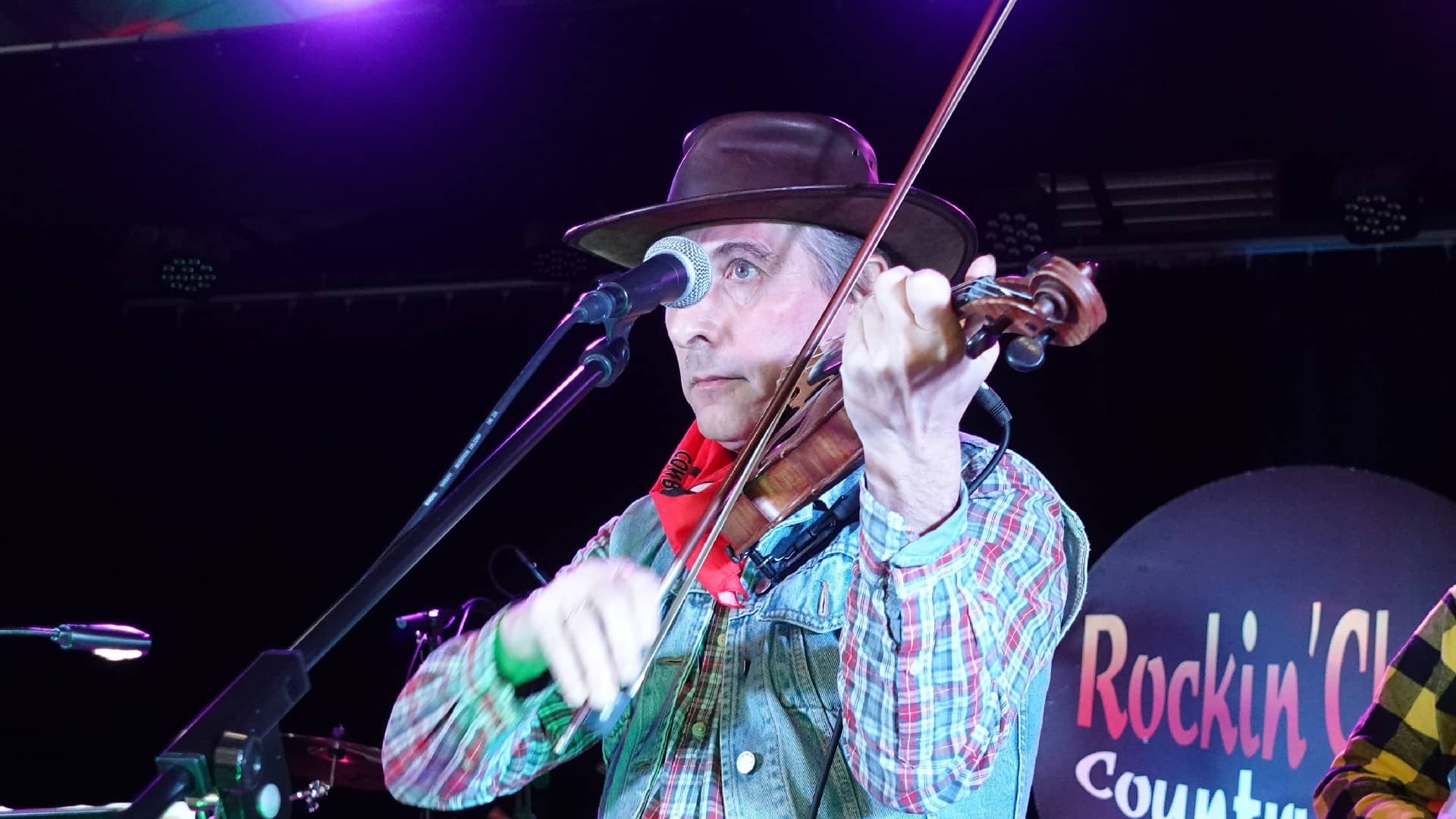 Rockin' Chairs chez les Cowboy Hat Dancers - Plaisir (78) - Photo Eric Caumes