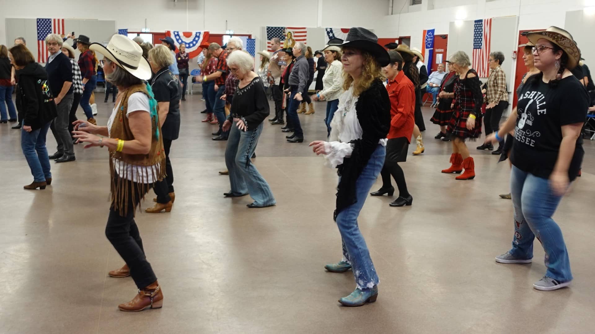 Rockin' Chairs chez les Cowboy Hat Dancers - Plaisir (78) - Photo Eric Caumes