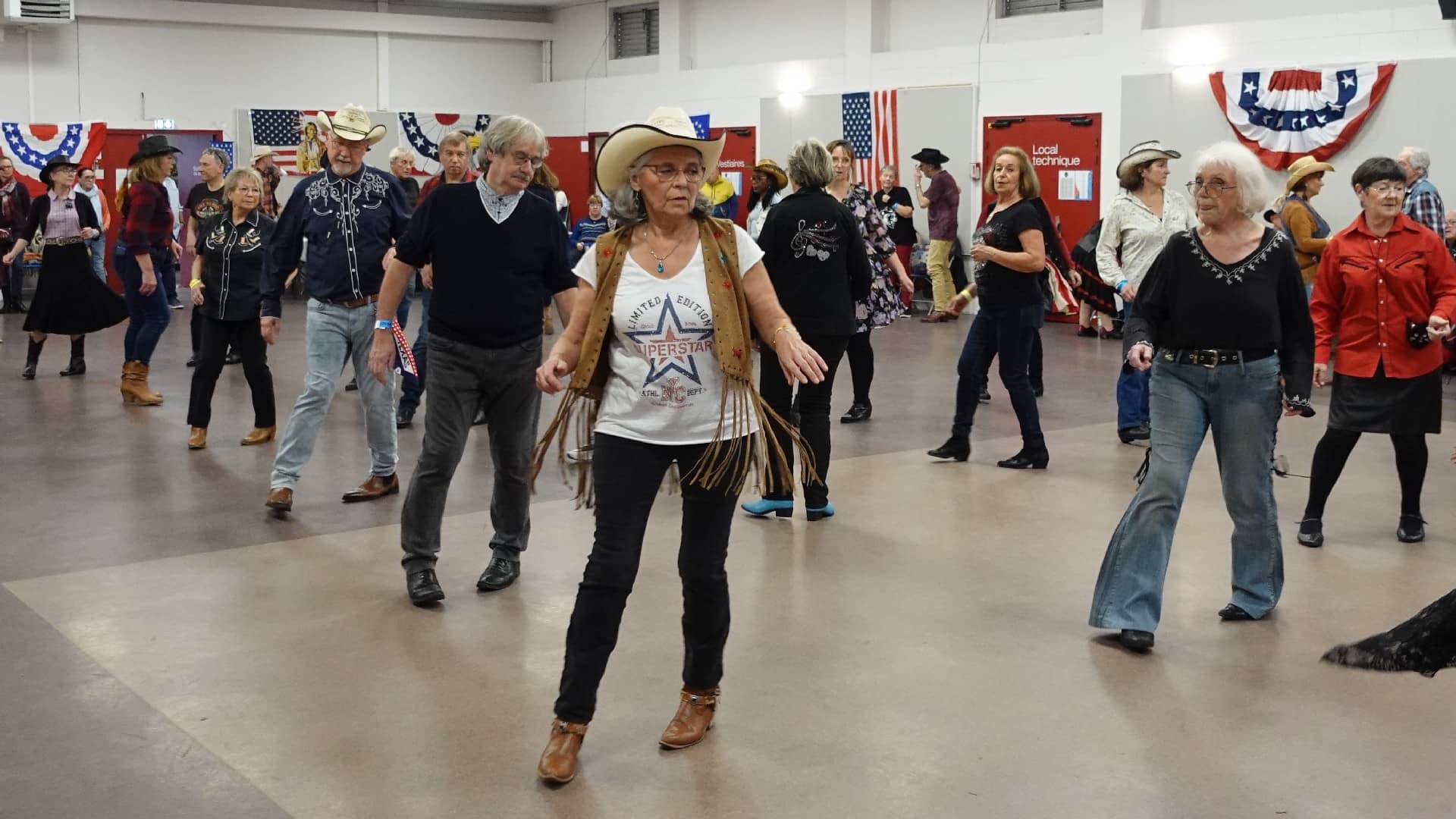 Rockin' Chairs chez les Cowboy Hat Dancers - Plaisir (78) - Photo Eric Caumes