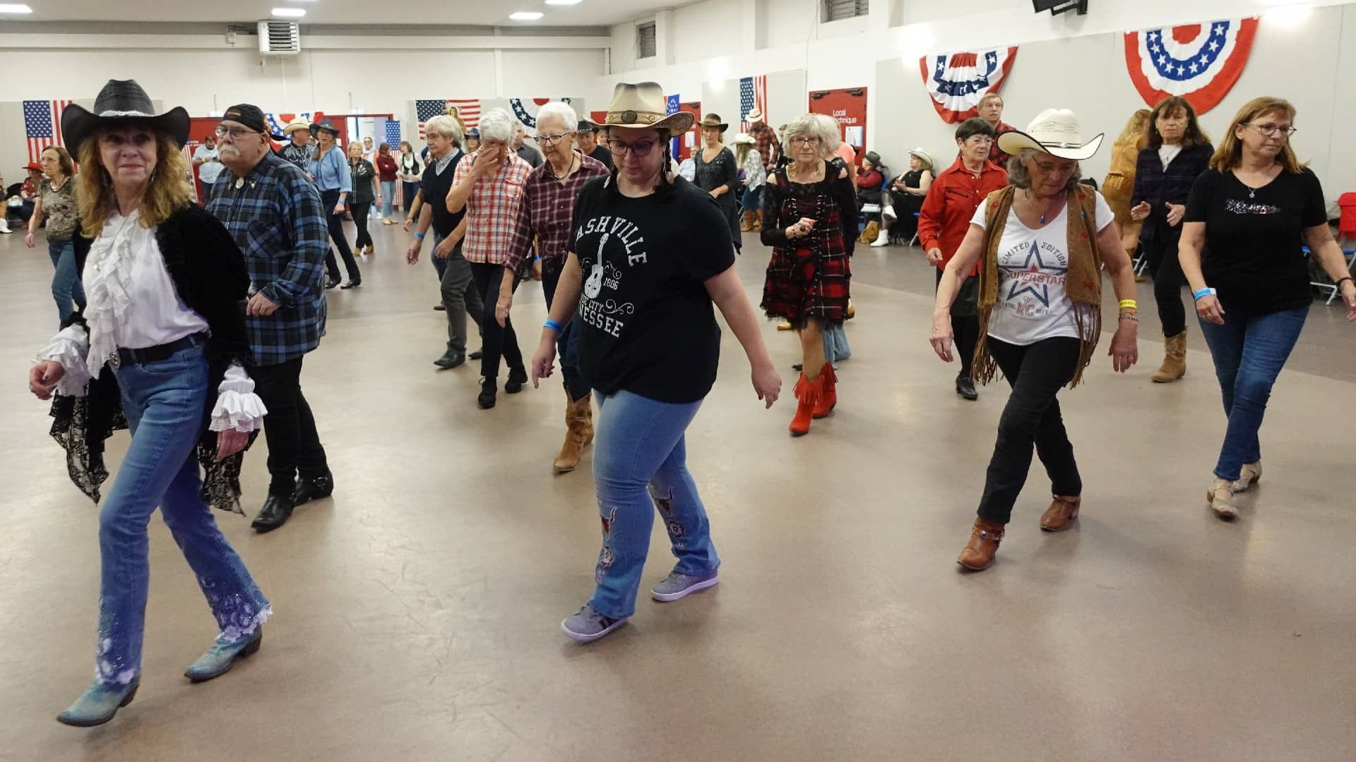 Rockin' Chairs chez les Cowboy Hat Dancers - Plaisir (78) - Photo Eric Caumes