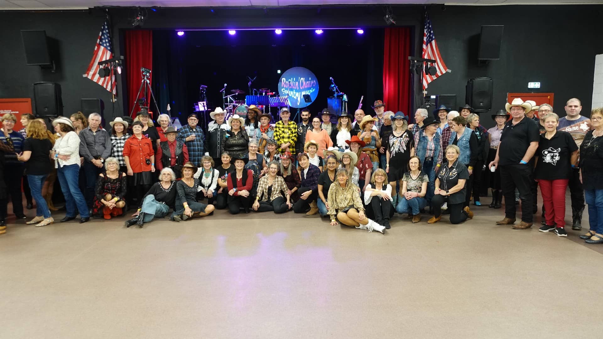 Rockin' Chairs chez les Cowboy Hat Dancers - Plaisir (78) - Photo Eric Caumes