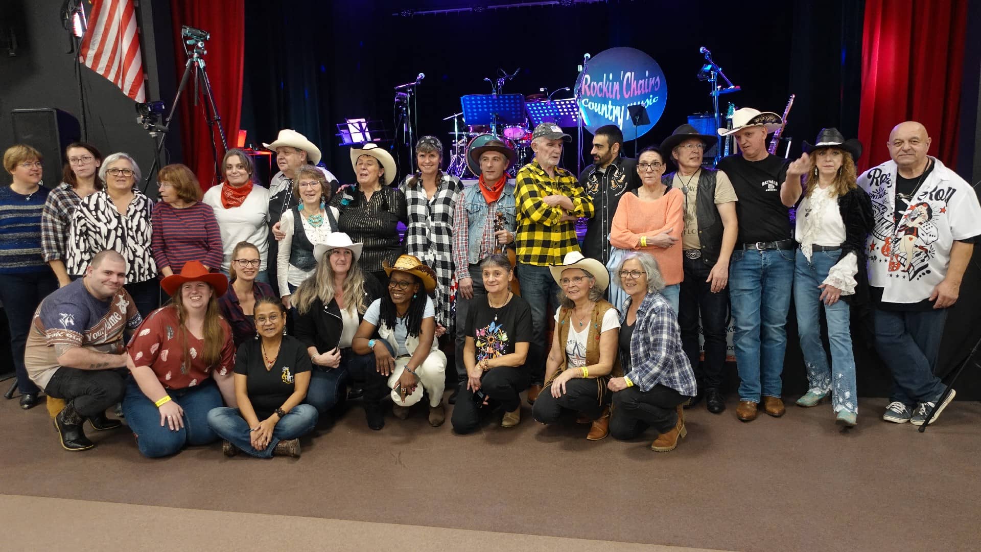 Rockin' Chairs chez les Cowboy Hat Dancers - Plaisir (78) - Photo Eric Caumes