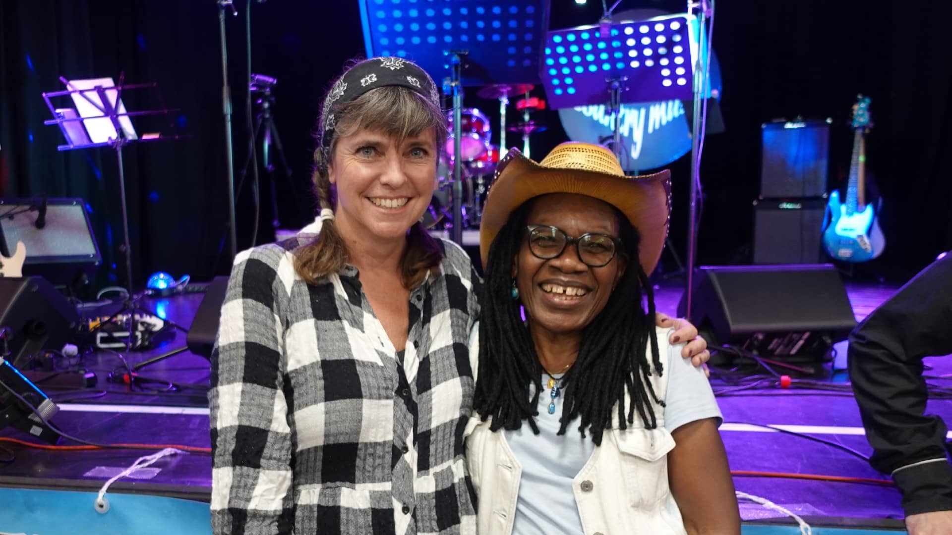 Rockin' Chairs chez les Cowboy Hat Dancers - Plaisir (78) - Photo Eric Caumes